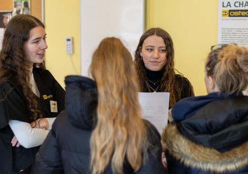 étudiants chez Ostéobio école d'ostéopathie à Paris 