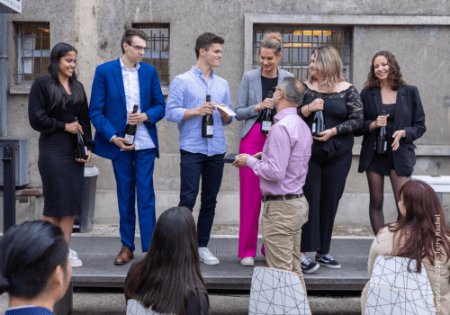 étudiants de l'école d'ostéopathie Ostéobio le jour de remise des prix 