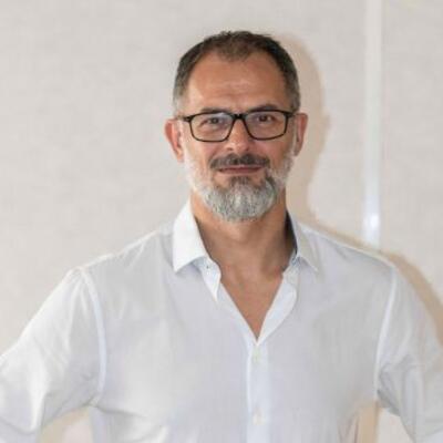 Révélation : Comment Olivier Desprez transforme une école d'ostéopathie avec une stratégie d'éducation moderne en 18 mois ?